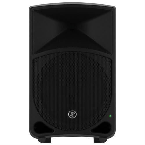 5 Best Powered Speakers for Live Band Performances [2021 Edit]